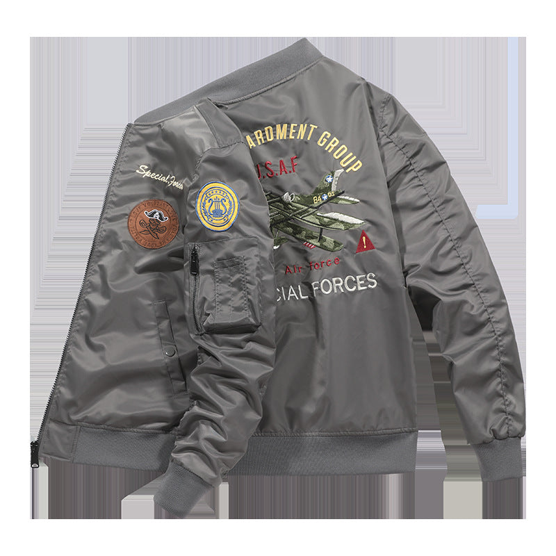 Männer's  heritage bestickte aviator bomber mit Rückflugzeugmotiv und Ärmeltasche für Stifte Echo Archiv