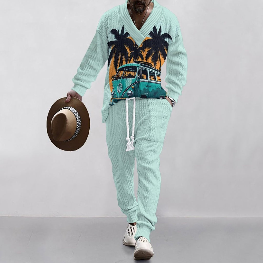 Herren lässiges Freizeit-Outfit mit Palmenmuster und V-Ausschnitt Echoarchiv