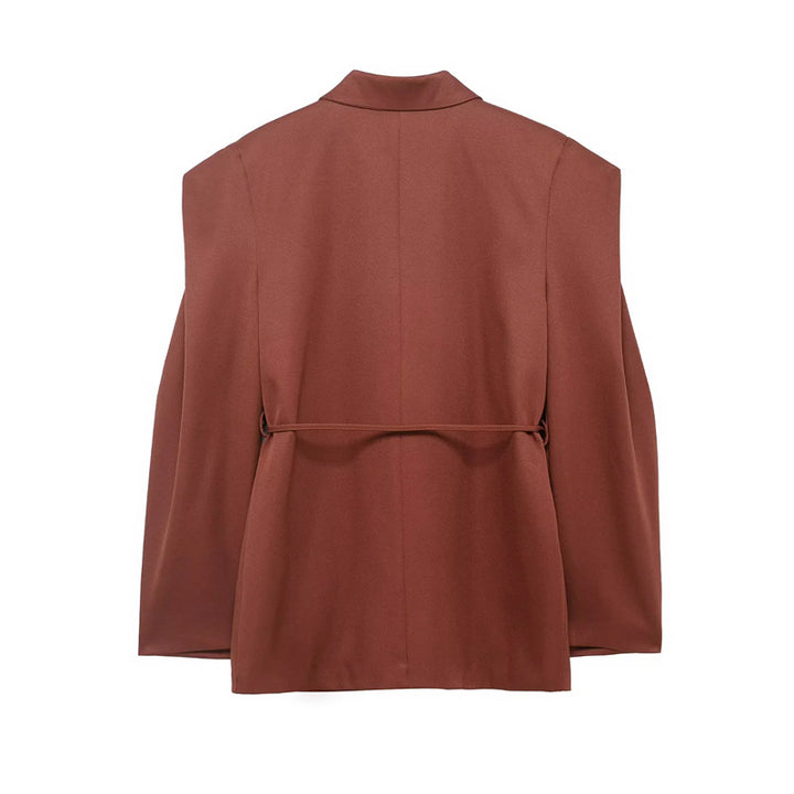 Damen nan taillierter Blazer mit markanten Schulterpolstern, Bindegürtel und Pattentaschen Echo Archiv