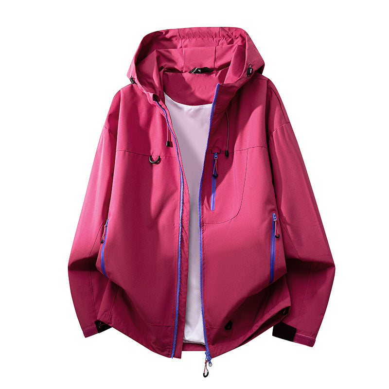 Damen technische Outdoorjacke mit multifunktionalen Taschen und verstellbarem Kapuzensystem Echoarchiv