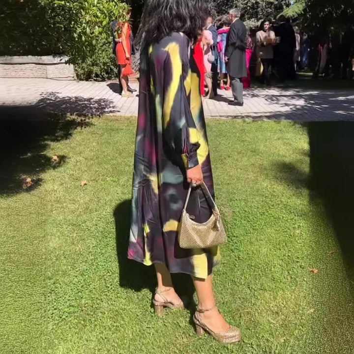 Damen nan fließendes Midikleid mit abstraktem Print, V-Ausschnitt, Ballonärmeln und Schmuckverschluss Echo Archiv