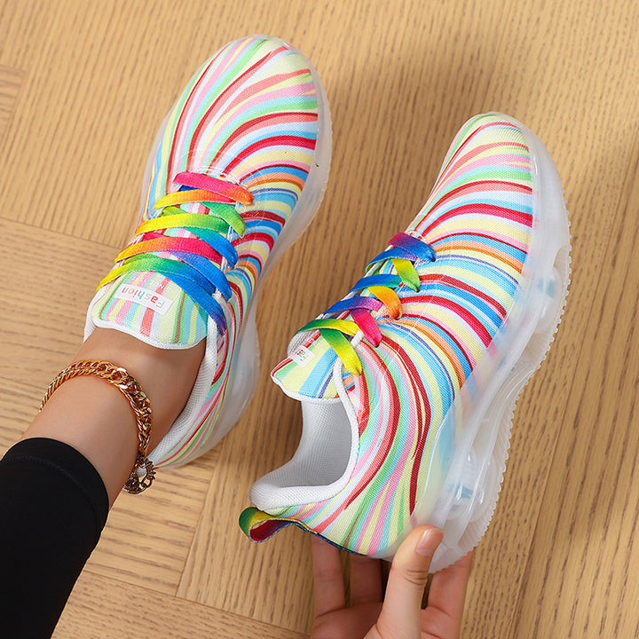 Damen nan leichter Muster-Sneaker mit elastischem Canvas-Obermaterial, gepolsterter Fersenstütze und segmentierter Flexlaufsohle Echo Archiv
