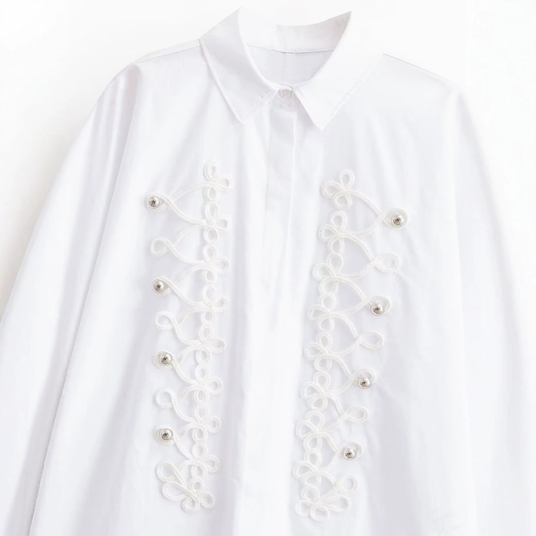 Damen Bluse mit dekorativen Froschverschlüssen und Zierkordeln Echo Archiv