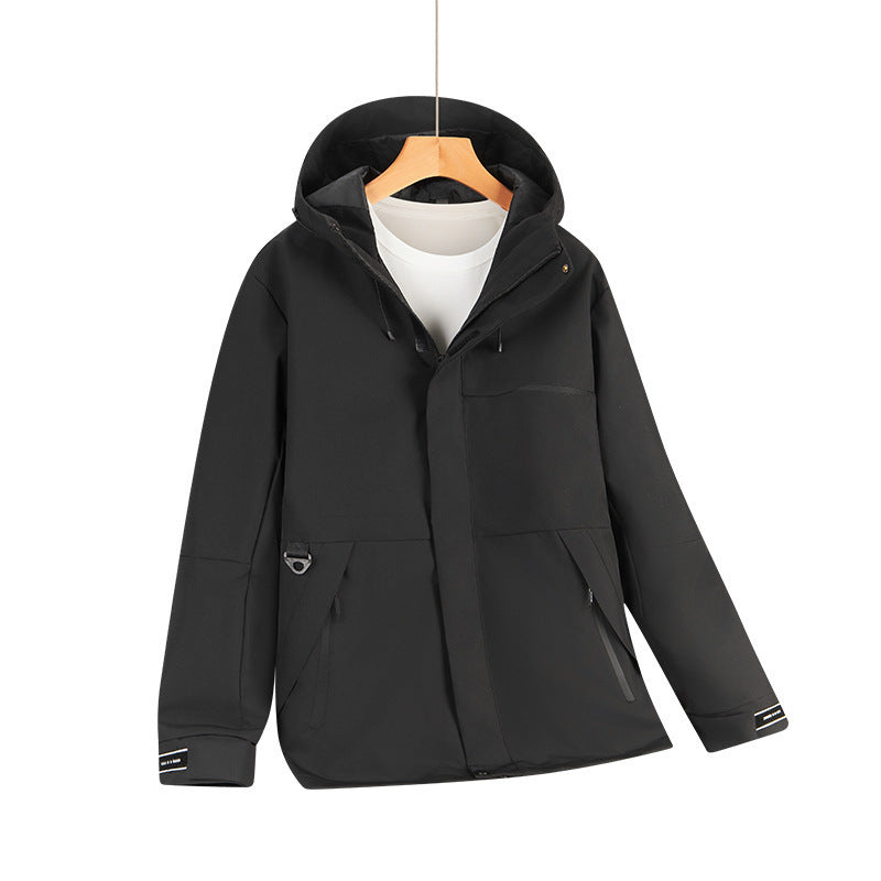 Herren Wasserabweisende Softshell-Kapuzenjacke mit verdeckten Reißverschlüssen und urbanem Schnitt Echo Archiv