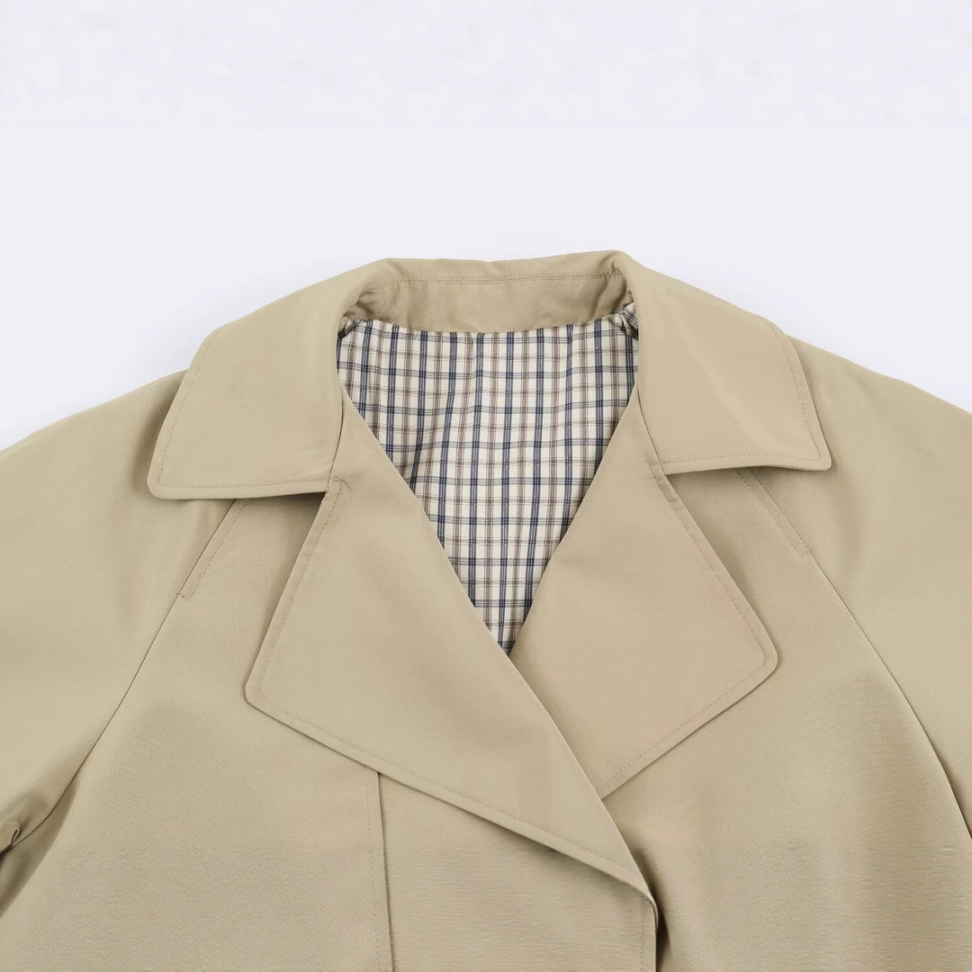 Damen Kurzer Oversize-Trenchcoat mit Tunnelzug-Taille und breitem Revers Echo Archiv