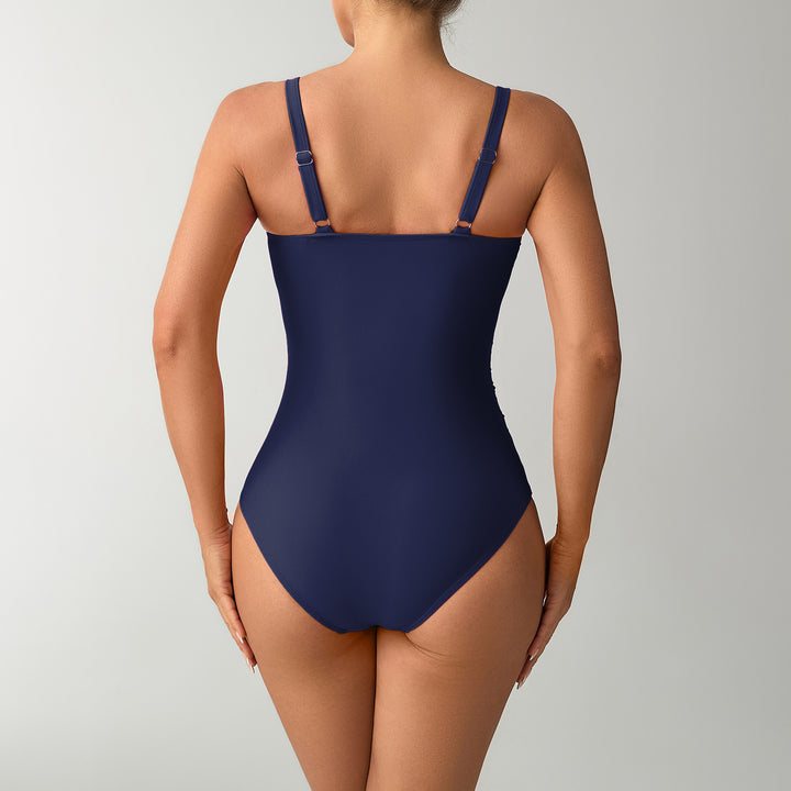Damen Einteiler Badeanzug mit elegantem Wickeldesign und zarten Trägerdetails Echo Archiv