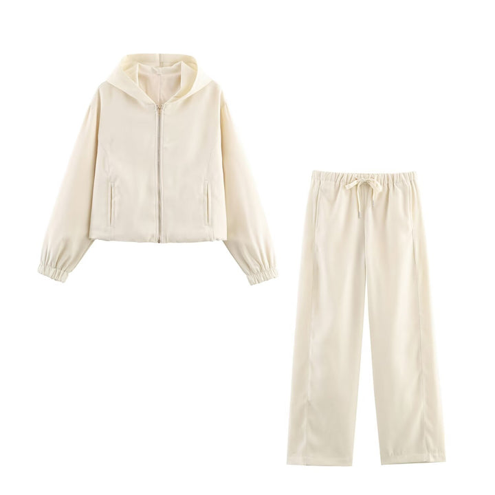 Damen Boxy-Kapuzenjacke aus Veloursoptik mit durchgehendem Reißverschluss und Gummsaum Echo Archiv