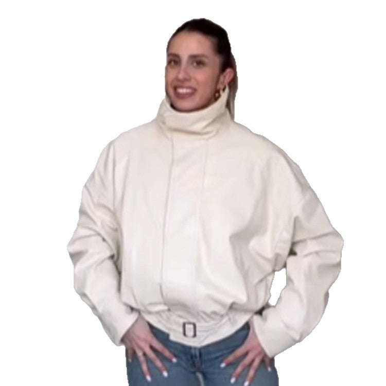 Damen Oversize Kurzjacke mit hohem Stehkragen, wattierter Silhouette und taillierbarem Gürtel Echoarchiv