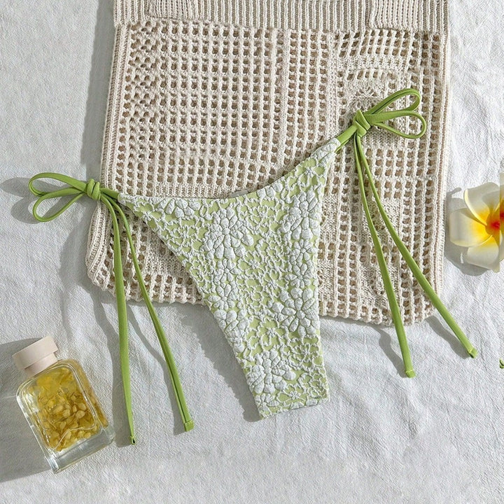 Damen Bikiniunterteil mit floralen Spitzenapplikationen Echo Archiv