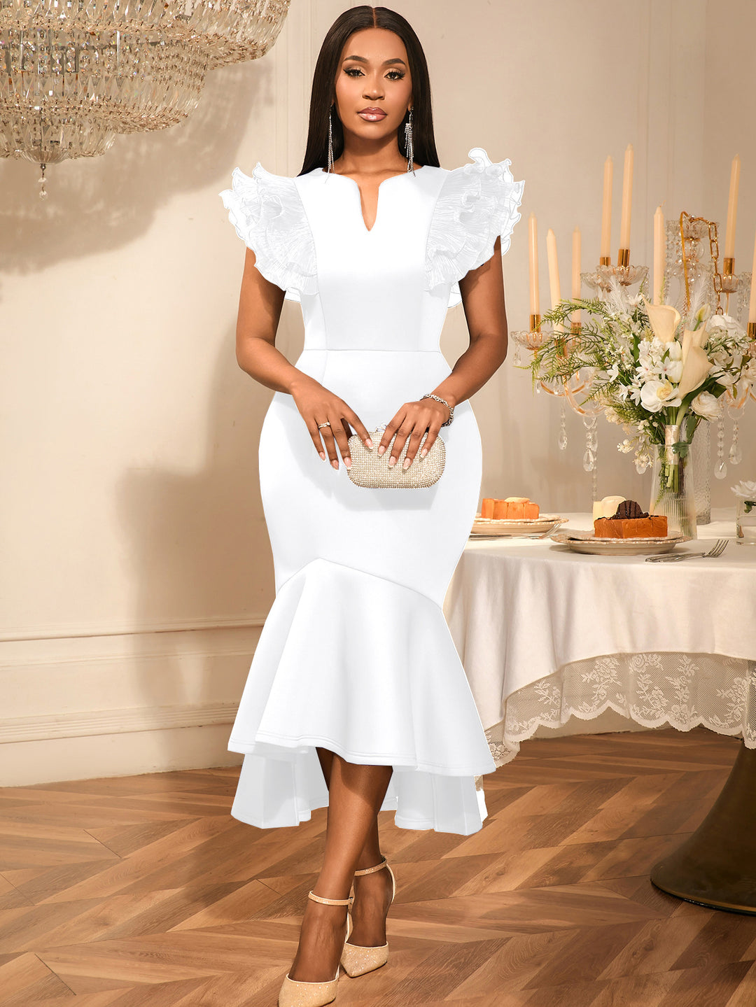 Damen figurbetontes Kleid mit voluminösen Rüschenärmel Echo Archiv