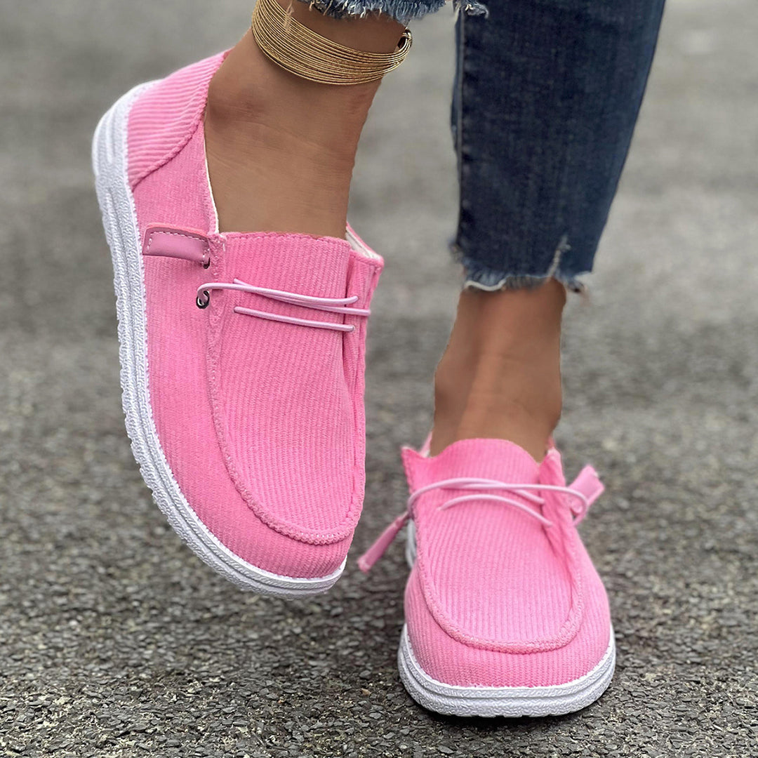 Damen Slip-On Mokassin-Sneaker aus geripptem Textil – Névara