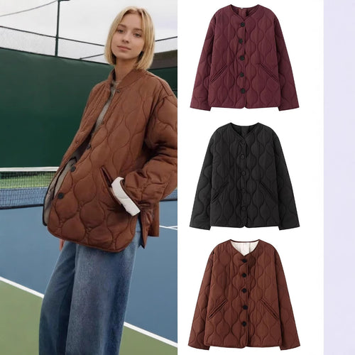 Damen Steppjacke ohne Kragen mit Rundhalsausschnitt, Boxy‑Schnitt und dekorativer Wellensteppung Echo Archiv