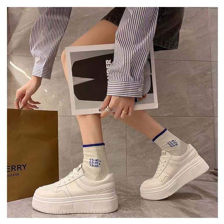 Damen Hochwertige Sneakers mit dämpfender Sohle und sportlichem Design Echo Archiv