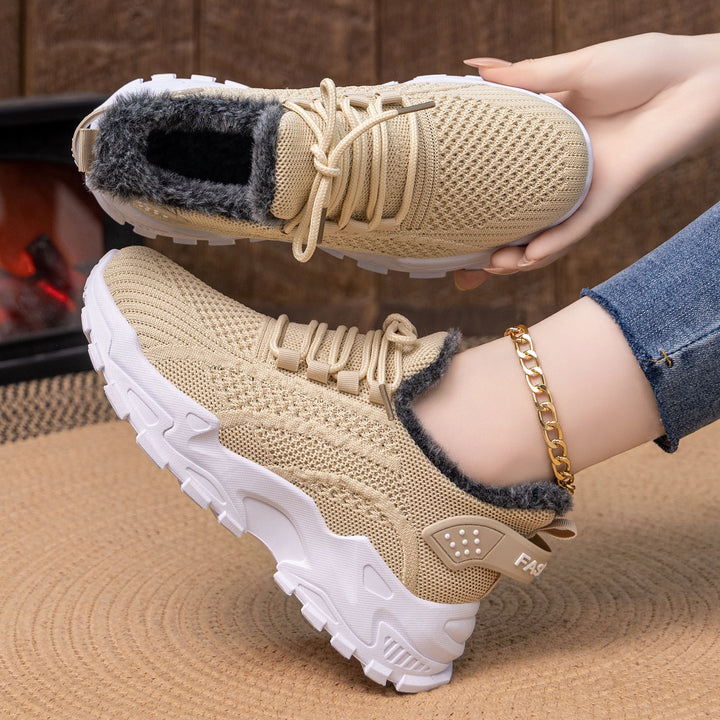 Damen nan gestrickter Winter-Chunky-Sneaker mit kuscheligem Kunstfellfutter und profilierter Dämpfsohle Echo Archiv