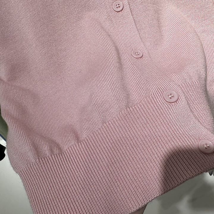 Damen Feiner Rundhals-Feinstrick-Cardigan mit schmaler Silhouette & verlängerten Bündchen Echo Archiv