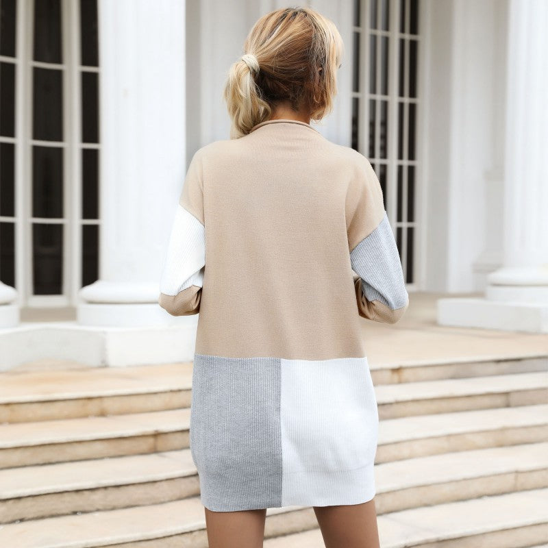 Damen Strick-Minikleid mit Colourblock-Optik, Rippenstruktur und legerer Silhouette Echoarchiv
