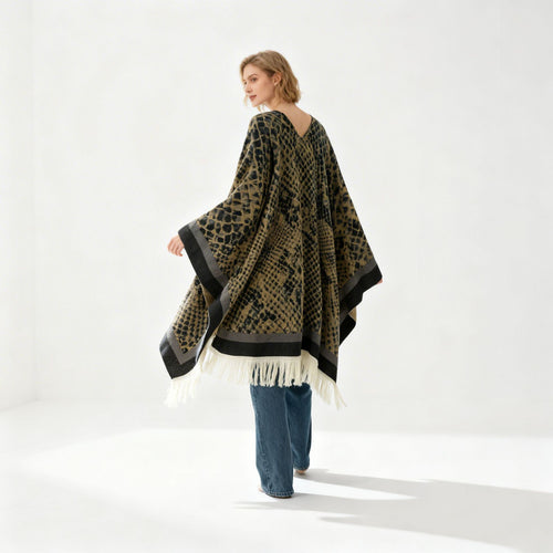 Damen Jacquard-Poncho mit V-Ausschnitt, Animalprint und Fransensaum – Avérine
