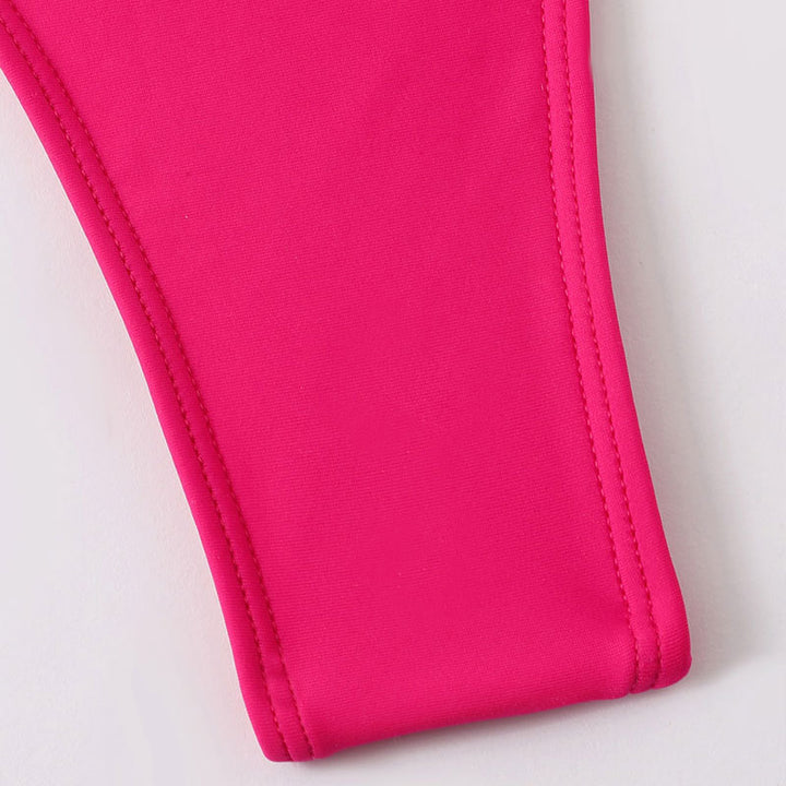 Damen Einteiler Badeanzug mit elegantem V-Ausschnitt Echo Archiv