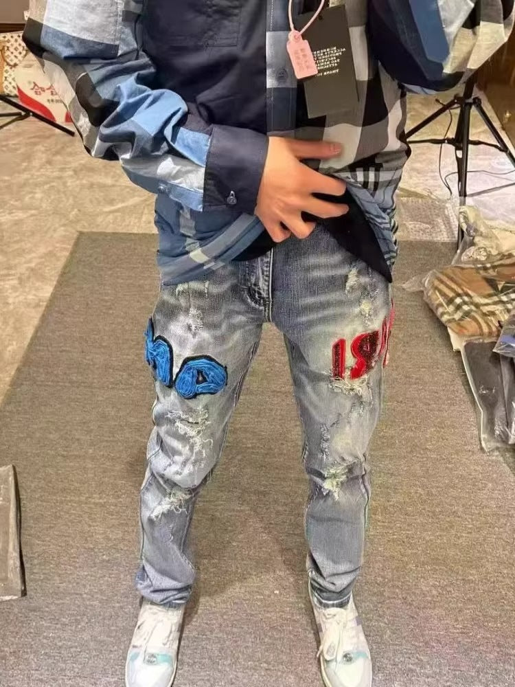Herren Modische Jeans mit Aufnähern und Distressed-Effekten Echo Archiv
