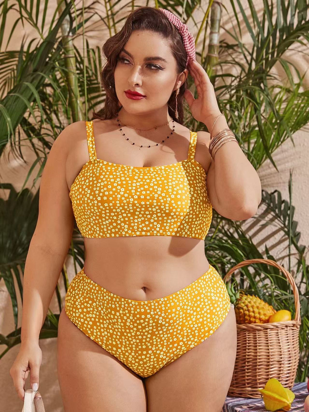 Damen Hochgeschnittener Bikini mit verspieltem Punktedesign Echo Archiv
