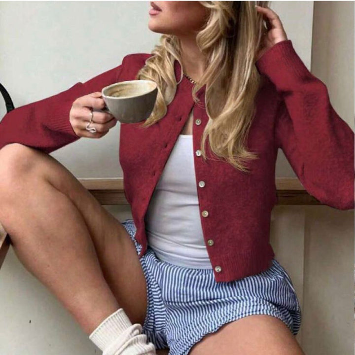 Damen Kurzgeschnittener Knopf-Cardigan im Cropped-Stil mit Rundhalsausschnitt – Veloura