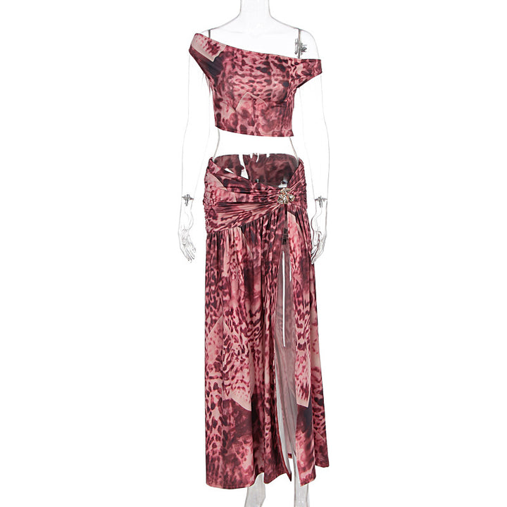 Damen Elegantes Oberteil mit hoch geschnittenem Rock im Tierdruck Echo Archiv