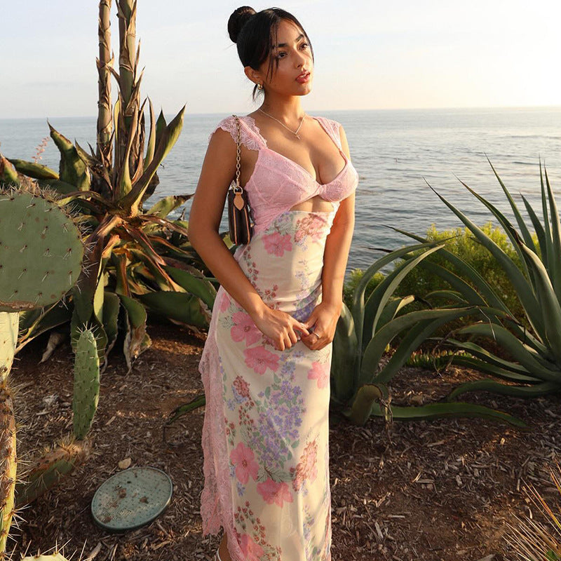 Damen elegantes Nachthemd mit floralen Einsätzen und zarten Spitzenakzenten Echo Archiv