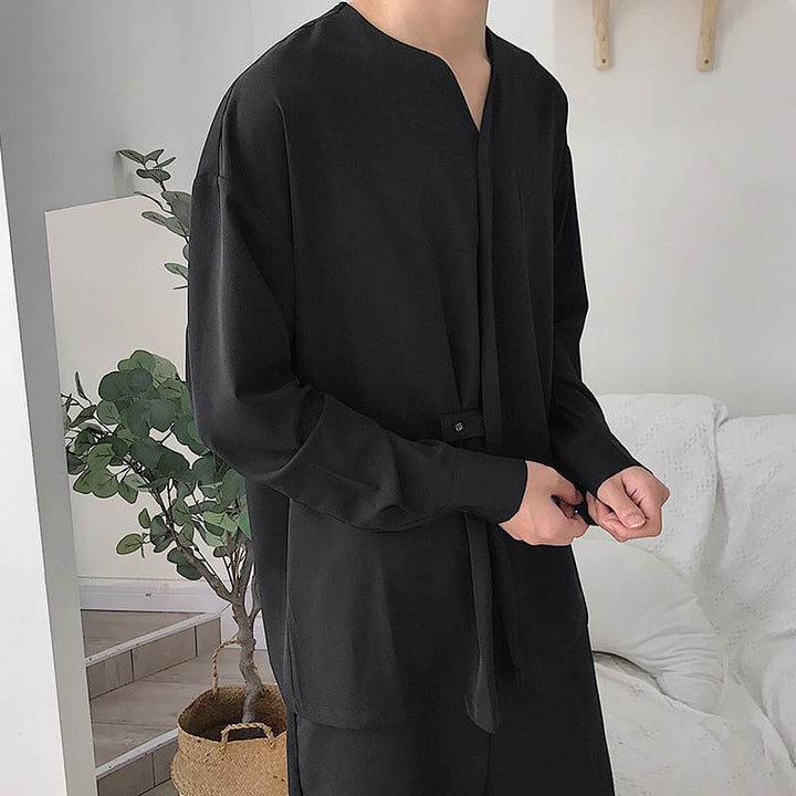 Herren Lässiges Langarmshirt mit innovativem Stehkragen und praktischen Taschen Echoarchiv