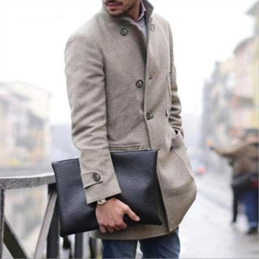 Herren eleganter Woll-Dufflecoat mit doppelter Knopfreihe und praktischen Taschen Echoarchiv