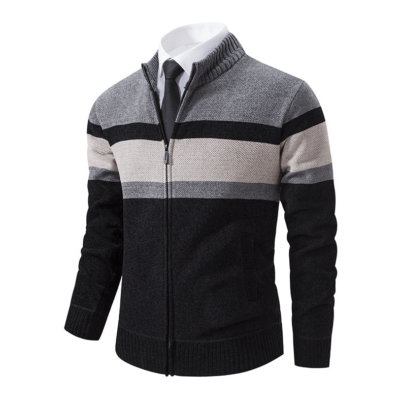 Herren Strickjacke mit hohem Kragen und innovativem Zip Echoarchiv