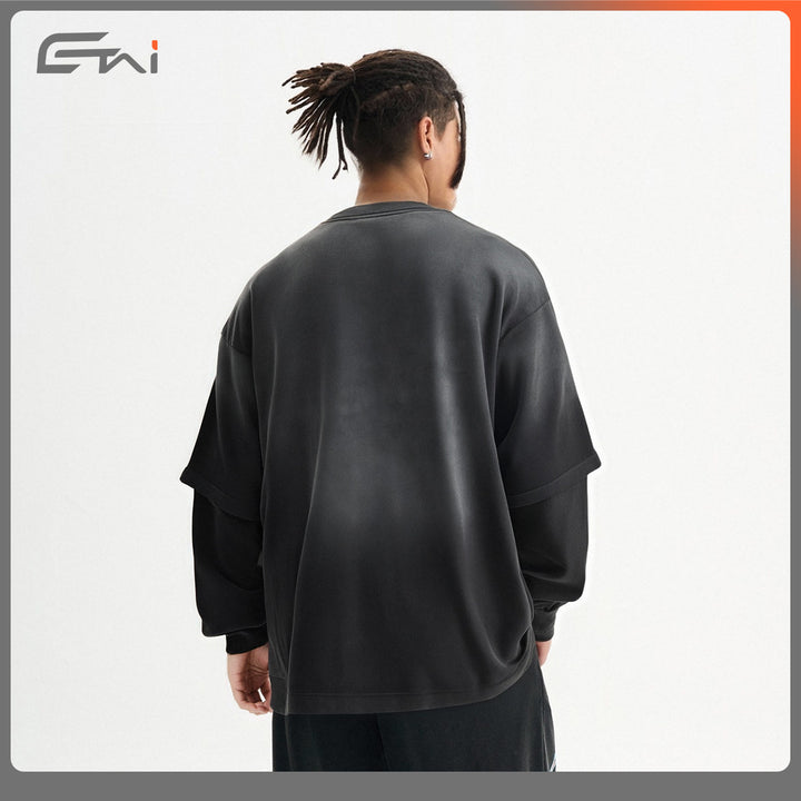 Herren Layered-Langarmshirt mit doppellagigen Ärmeln, verwaschener Vintage-Waschung und dezenten Ausfransungen Echo Archiv