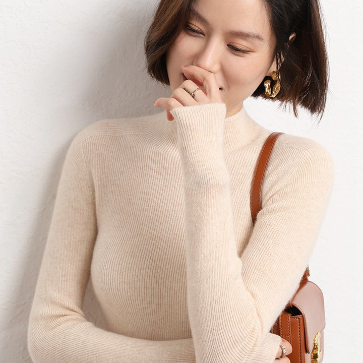 Damen Schlanker Feinstrick-Stehkragenpullover mit extrafeiner Rippenstruktur und Kaschmir‑Look Echoarchiv