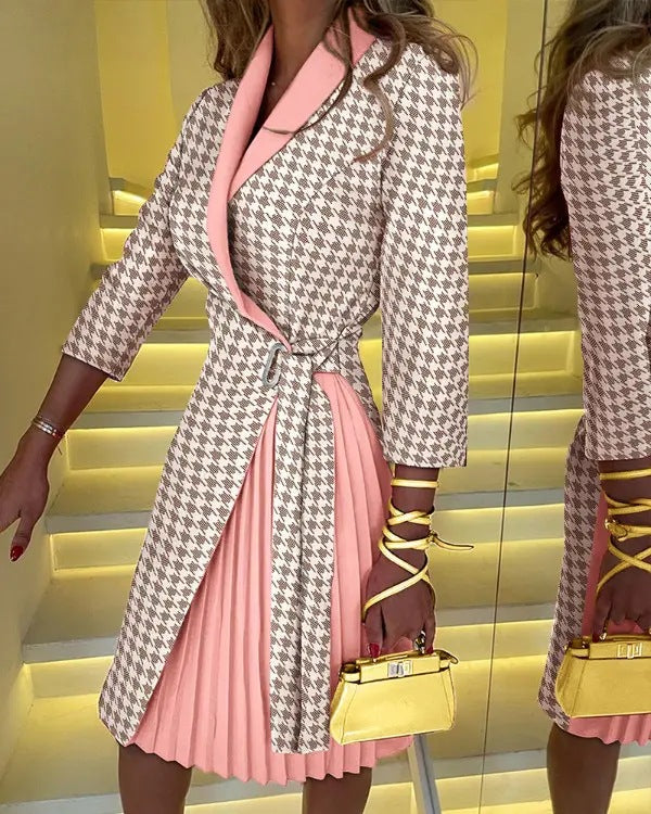 Damen nan Midikleid mit Wickeloptik, plissiertem Rock und tailliertem Gürtel Echo Archiv