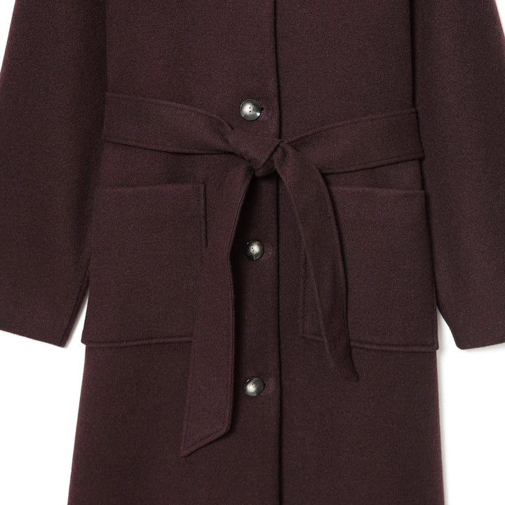 Damen langer Wollmantel mit Stehkragen, Druckknopfleiste, Bindegürtel und aufgesetzten Taschen – Montévia