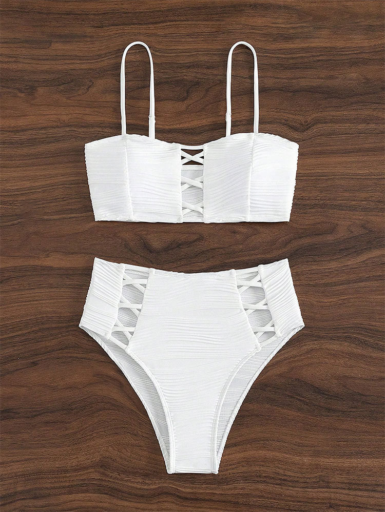 Damen Bikini-Set mit strukturierter Oberfläche und dekorativen Einsätzen Echo Archiv