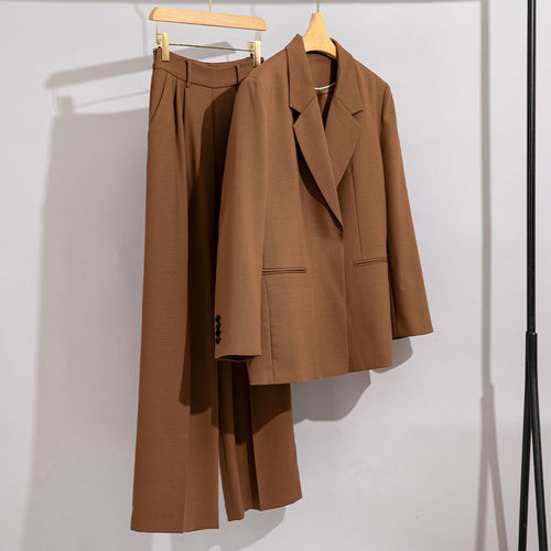 Damen Longline-Blazer mit verdeckter Knopfleiste und schmaler Silhouette Echoarchiv