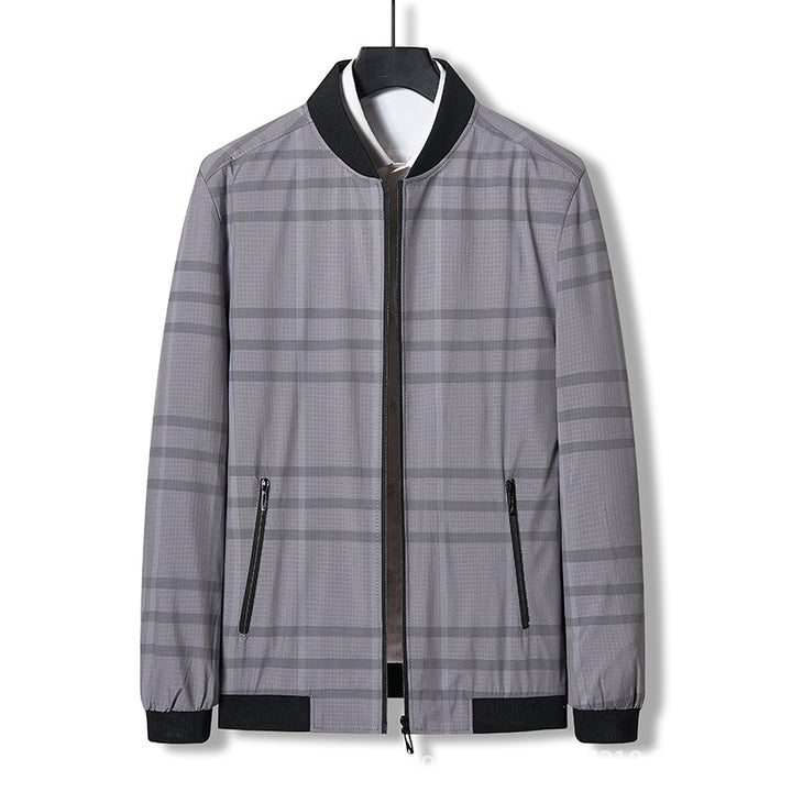 Herren sportliche Übergangsjacke mit modernen Einsätzen und vielseitigen Taschen Echoarchiv