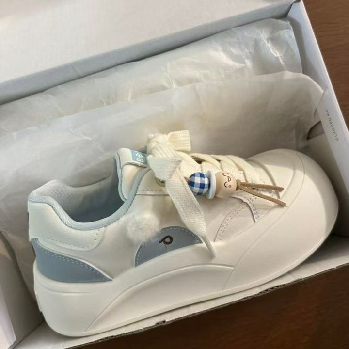 Damen Modische Sneakers mit dekorativen Applikationen und dämpfender Sohle Echo Archiv