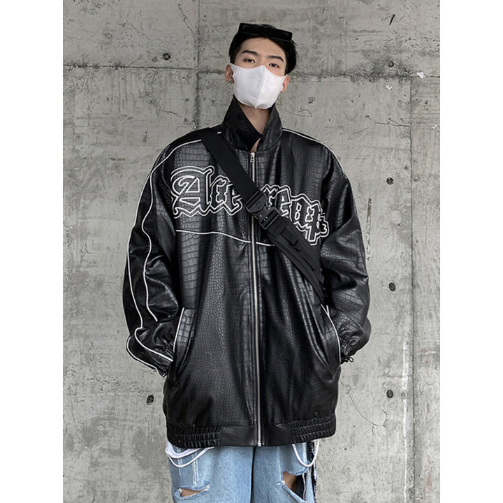 Herren Oversized Kunstlederjacke mit Krokodilprägung und Kontrastpaspel Echoarchiv