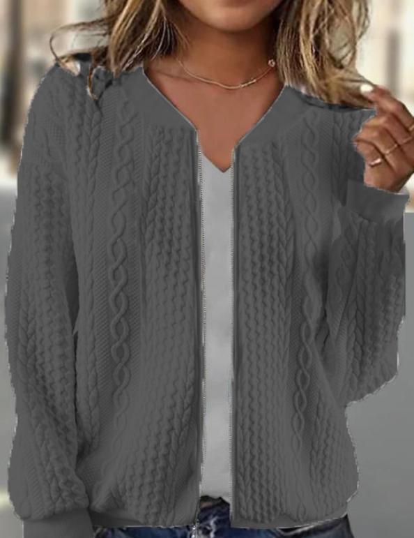 Damen Strickjacke mit Echoarchivrnem Kabelstrickmuster und eleganter Schnittführung Echoarchiv