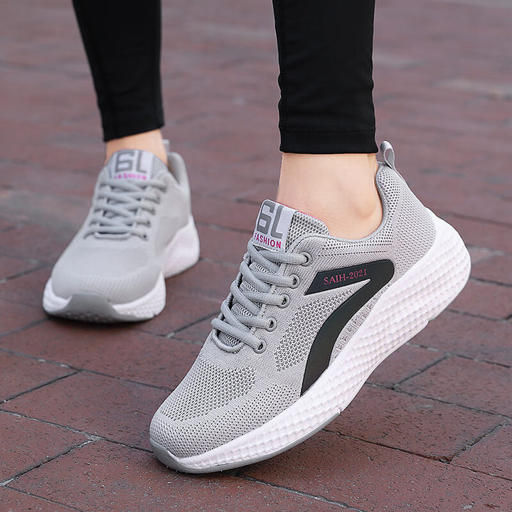 Damen nan nahtloser Strick-Sneaker mit elastischem Einstieg, Waben-Zwischensohle und anatomischem Komfortfußbett Echo Archiv
