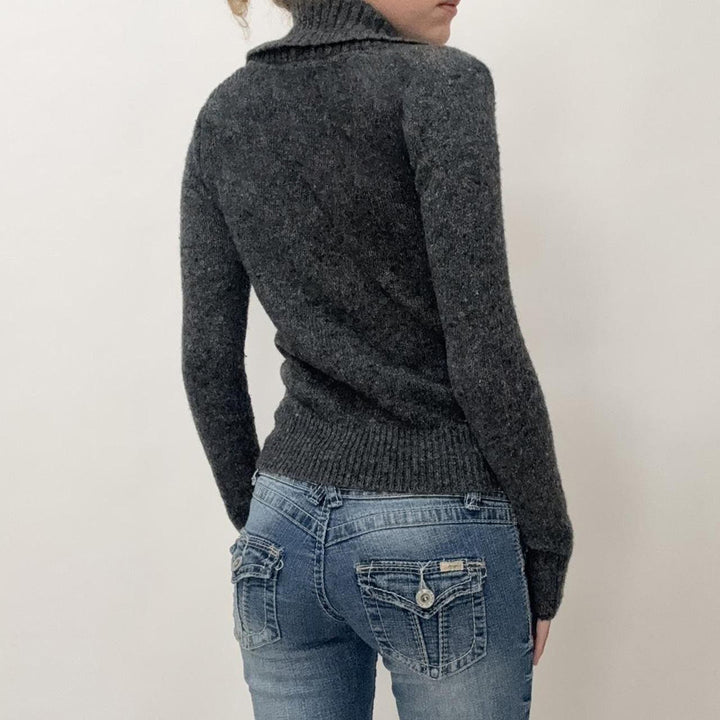 Damen nan kurze Strickjacke mit Schalkragen, Zierknopfleiste und kontrastierenden Taschenpaspeln Echo Archiv