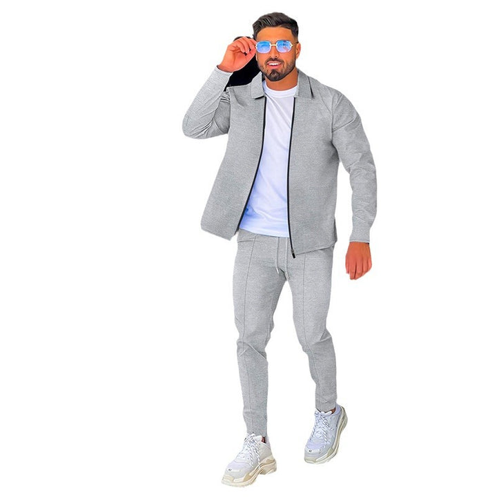 Herren sportliches Langarmset mit Reißverschluss und elastischen Hosen Echoarchiv