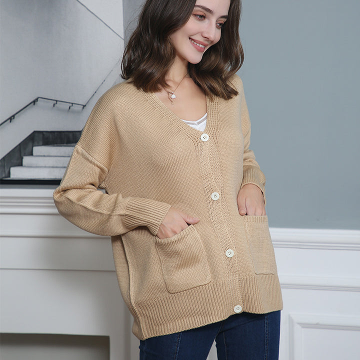 Damen Feiner Oversize-Strickcardigan mit V-Ausschnitt, Knopfleiste und aufgesetzten Eingrifftaschen Echo Archiv