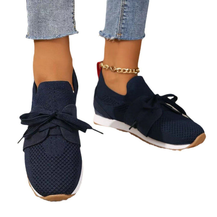 Damen nan gestrickter Slip-On Sneaker mit dekorativer Schnürung, gepolstertem Komfortfußbett und rutschfester Gummiprofilsohle Echo Archiv