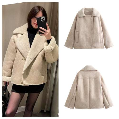 Damen Kurzjacke im Lammfell‑Look mit Teddy‑Kragen und Boxy‑Silhouette Echo Archiv
