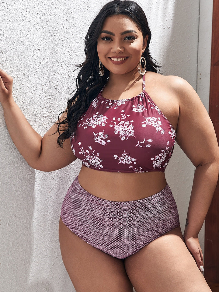 Damen Bikiniset mit floralem Oberteil und hoch geschnittenem Höschen Echo Archiv