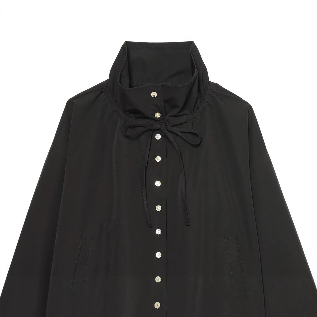 Damen Kurzer Cropped-Blouson mit hohem Stehkragen, Knopfleiste und Tunnelzugsaum Echo Archiv