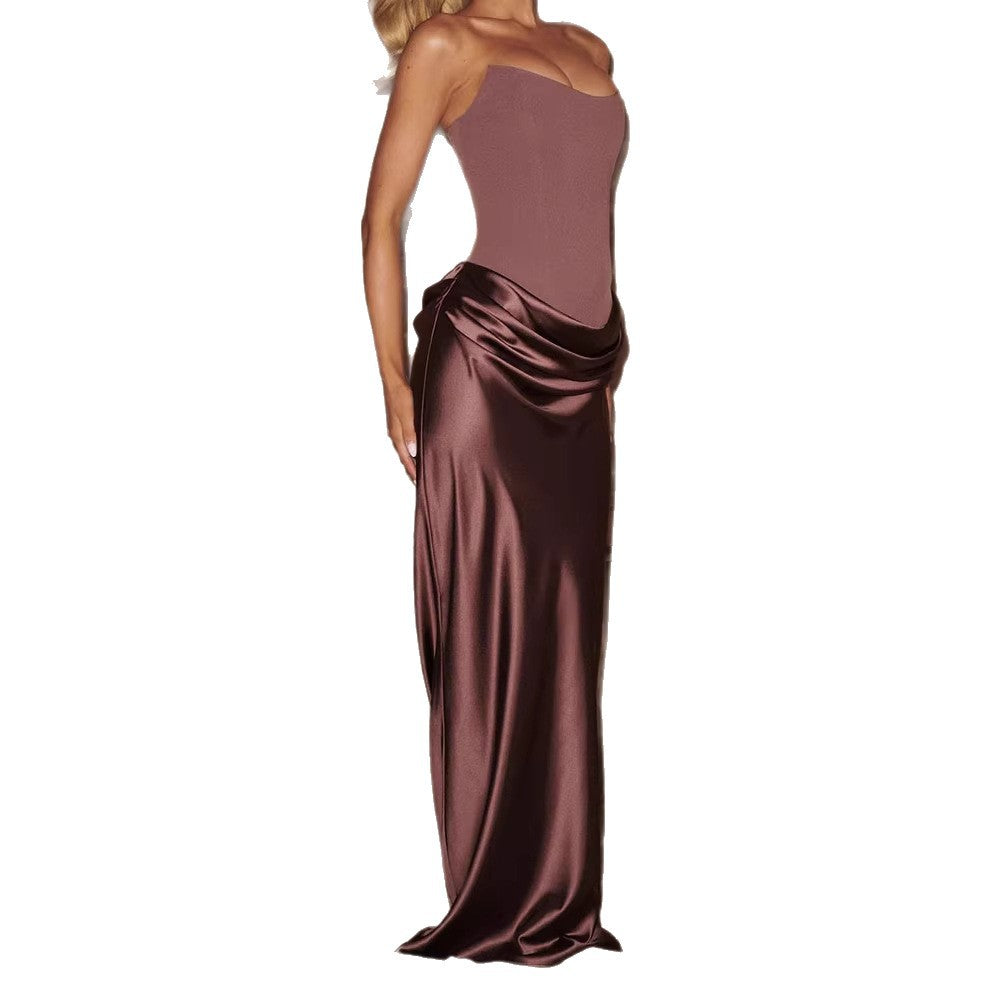Damen Elegantes Wickelkleid mit figurbetontem Oberteil und schimmerndem Rock Echo Archiv