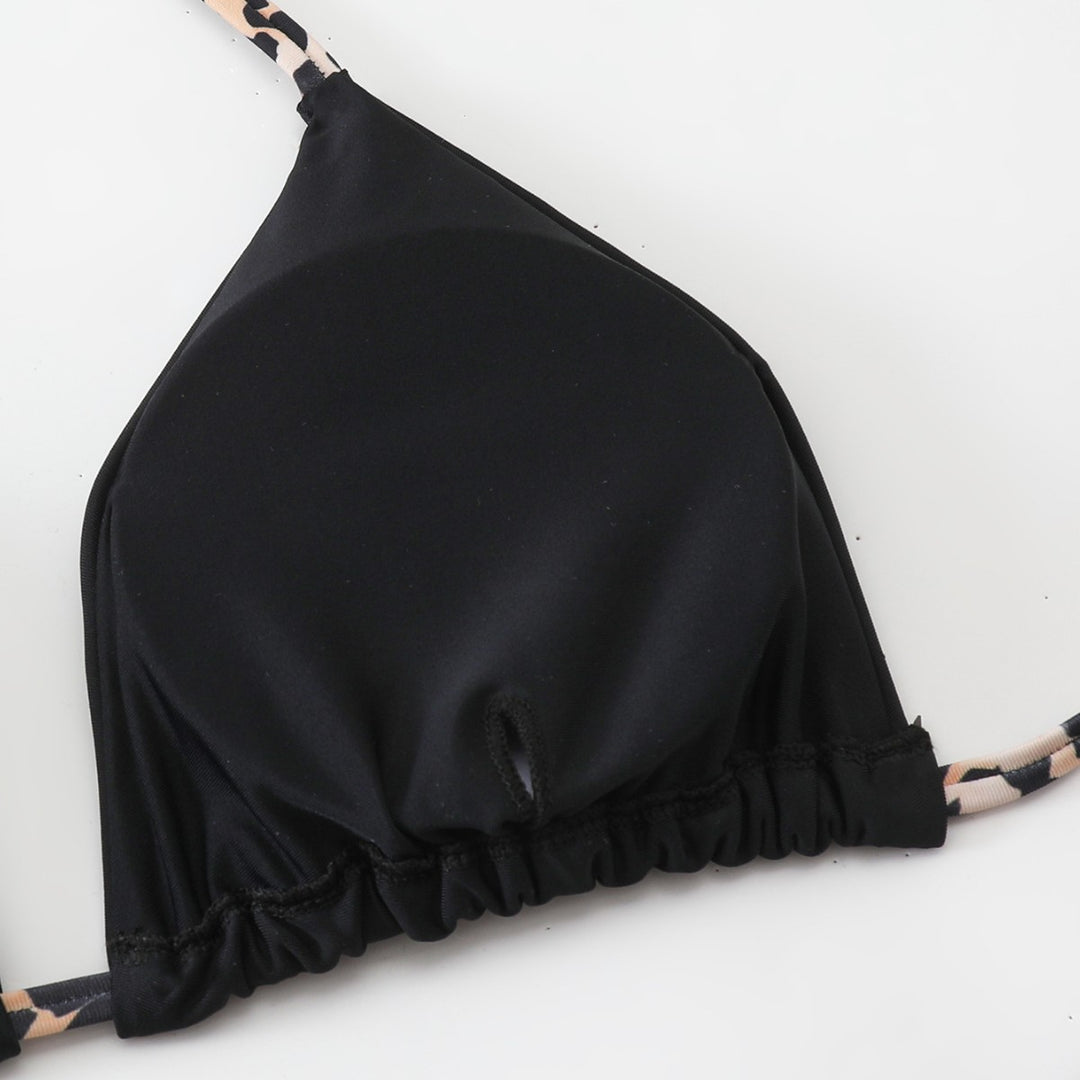 Damen Triangel-Bikini-Set mit kreativem Bindesystem und hohem Beinausschnitt Echo Archiv